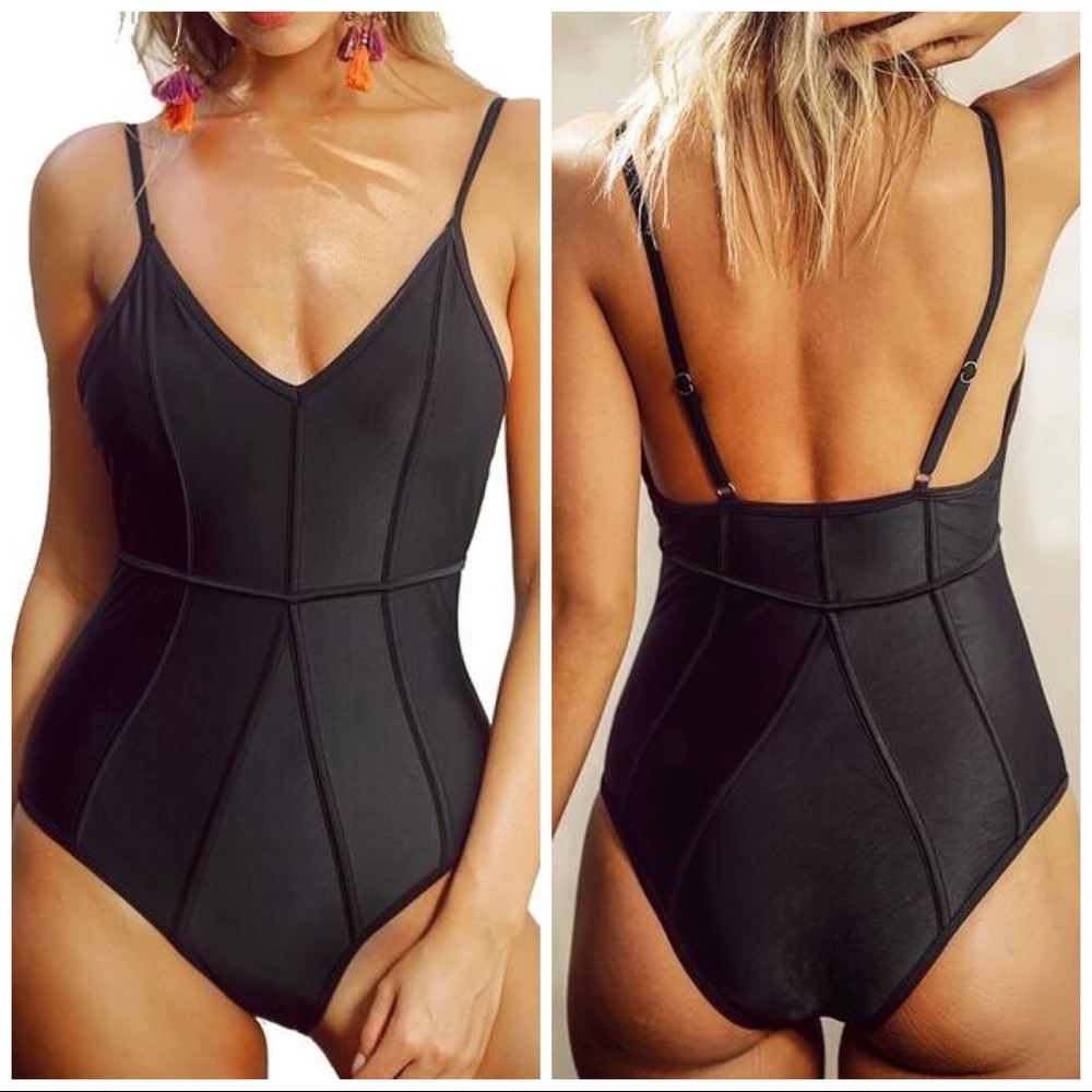 Cupshe One-Piece Swimsuit Black
